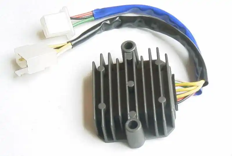 TOURMAX REGULATOR NAPIĘCIA HONDA CB 900C/F ‘81-‘82, CB 750K/C/F ‘81-‘82, CB 750SC ‘82-‘83 (OEM 31600-MA6-000; 08154-4610012) (MADE IN JAPAN) Ograniczona ilość